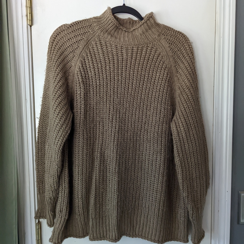 Carly Jean Los Angeles "Cori" sweater